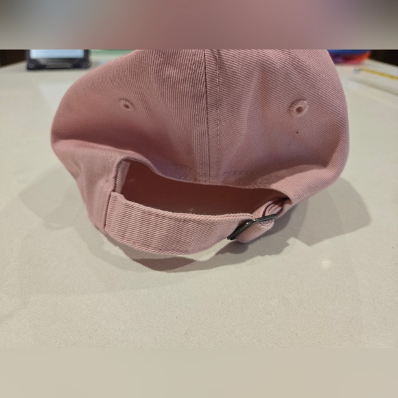 Nike Pink Embroidered Swoosh Cap NWT - Picture 5 of 7